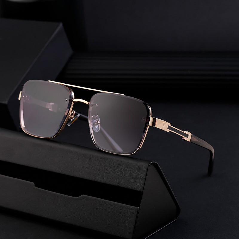 Lunettes de soleil homme dorées, verres verts