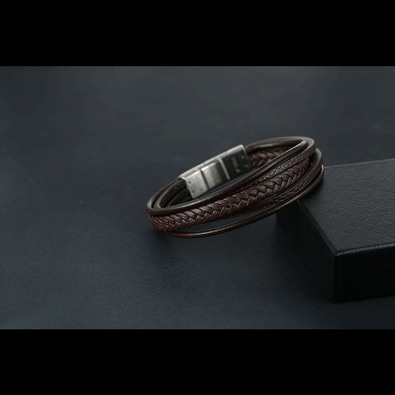 Bracelet homme cuir multi-rangs, vue dépliée