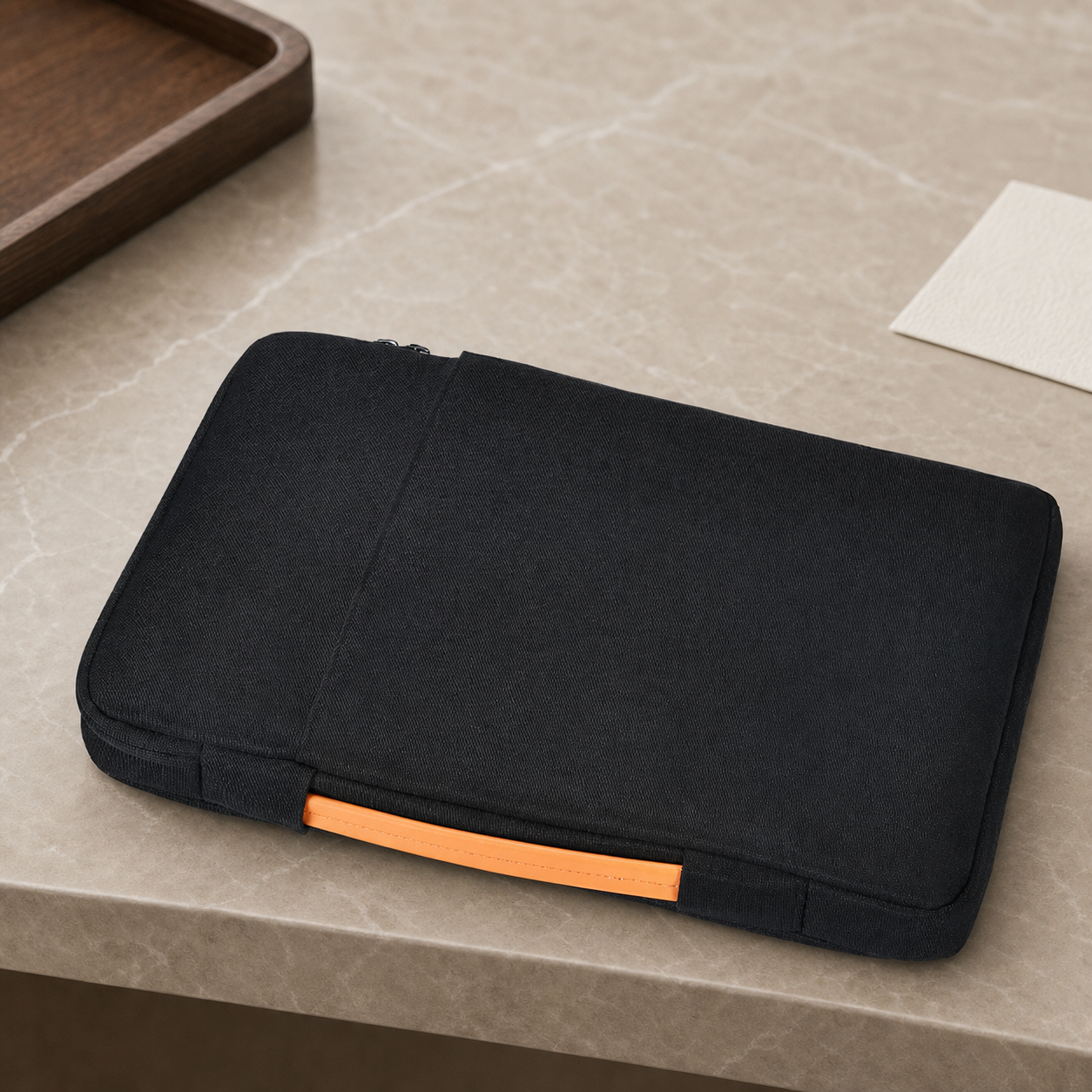 Coffret bureau homme Maison Firenze — housse ordinateur portable rembourrée noire